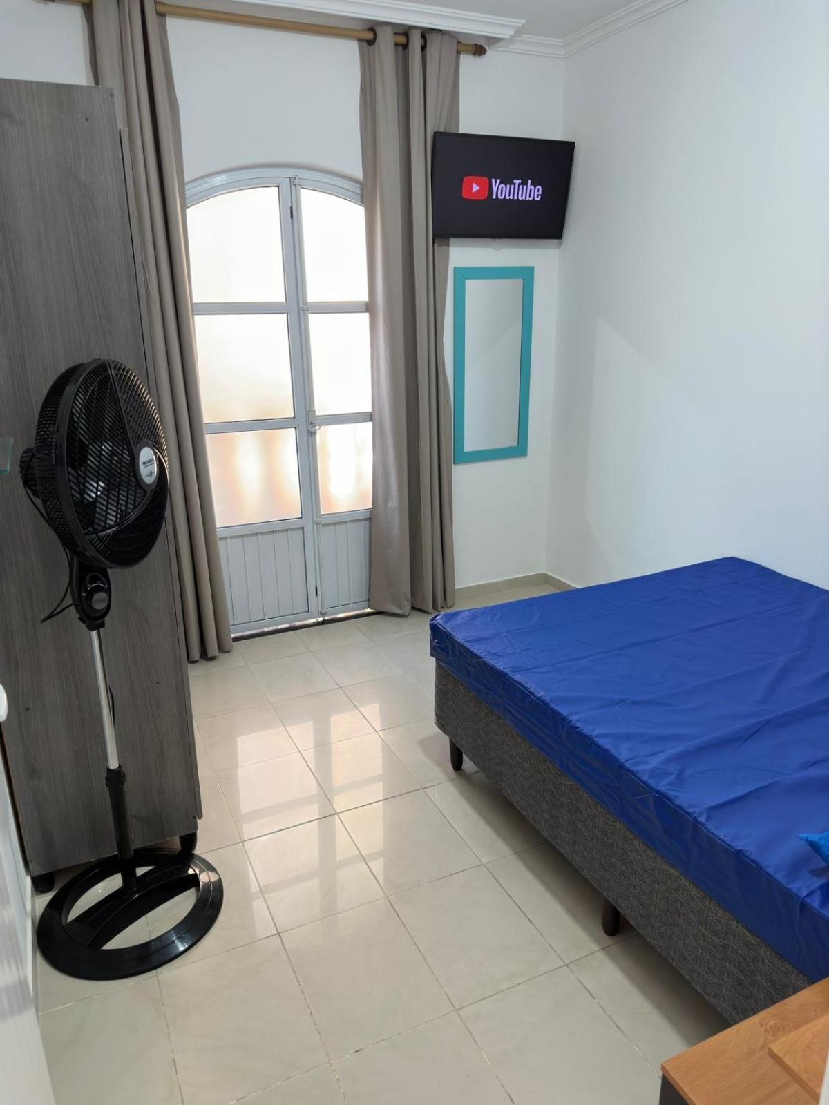 Apartamento Frente Ao Mar Com Varanda E Piscina Praia Grande  Bagian luar foto