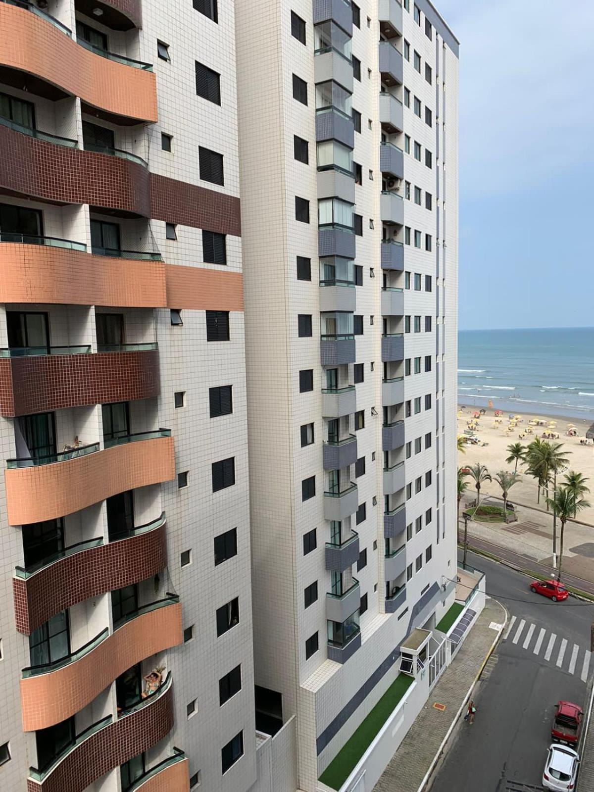 Apartamento Frente Ao Mar Com Varanda E Piscina Praia Grande  Bagian luar foto